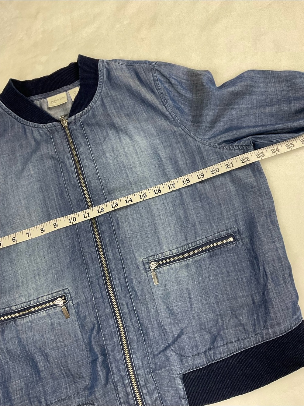 Zenergy by Chico’s Zip up Lightweight Jacket Chambray Size 12 - Picture 6 of 10